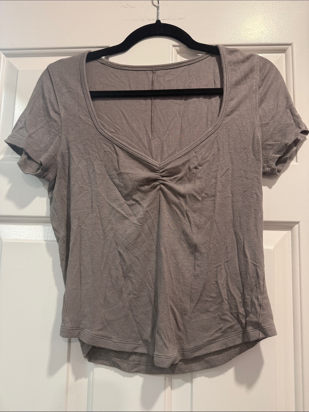 lululemon athletica Short Sleeve Scoop Neck Top in Heather Gray